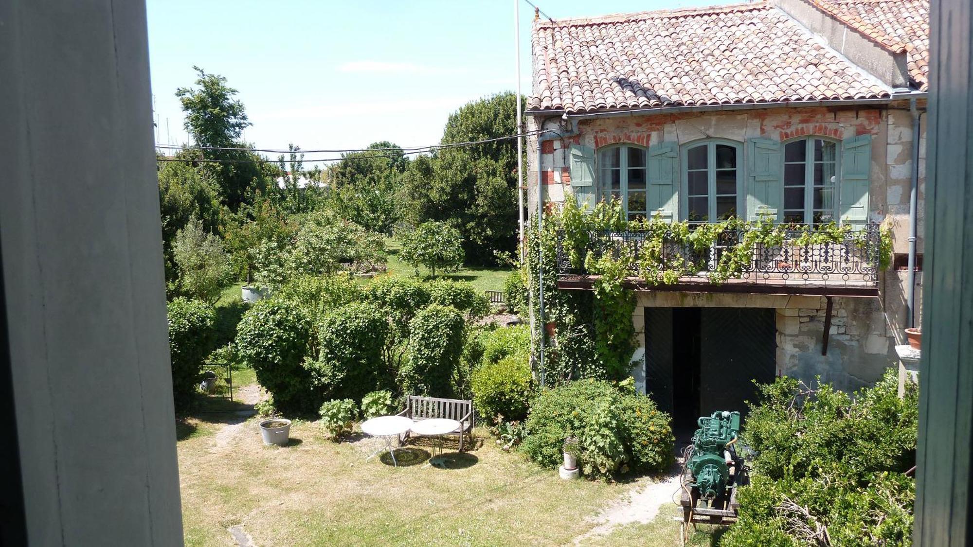 Le Domaine Du Meunier Hotel Mortagne-sur-Gironde Quarto foto